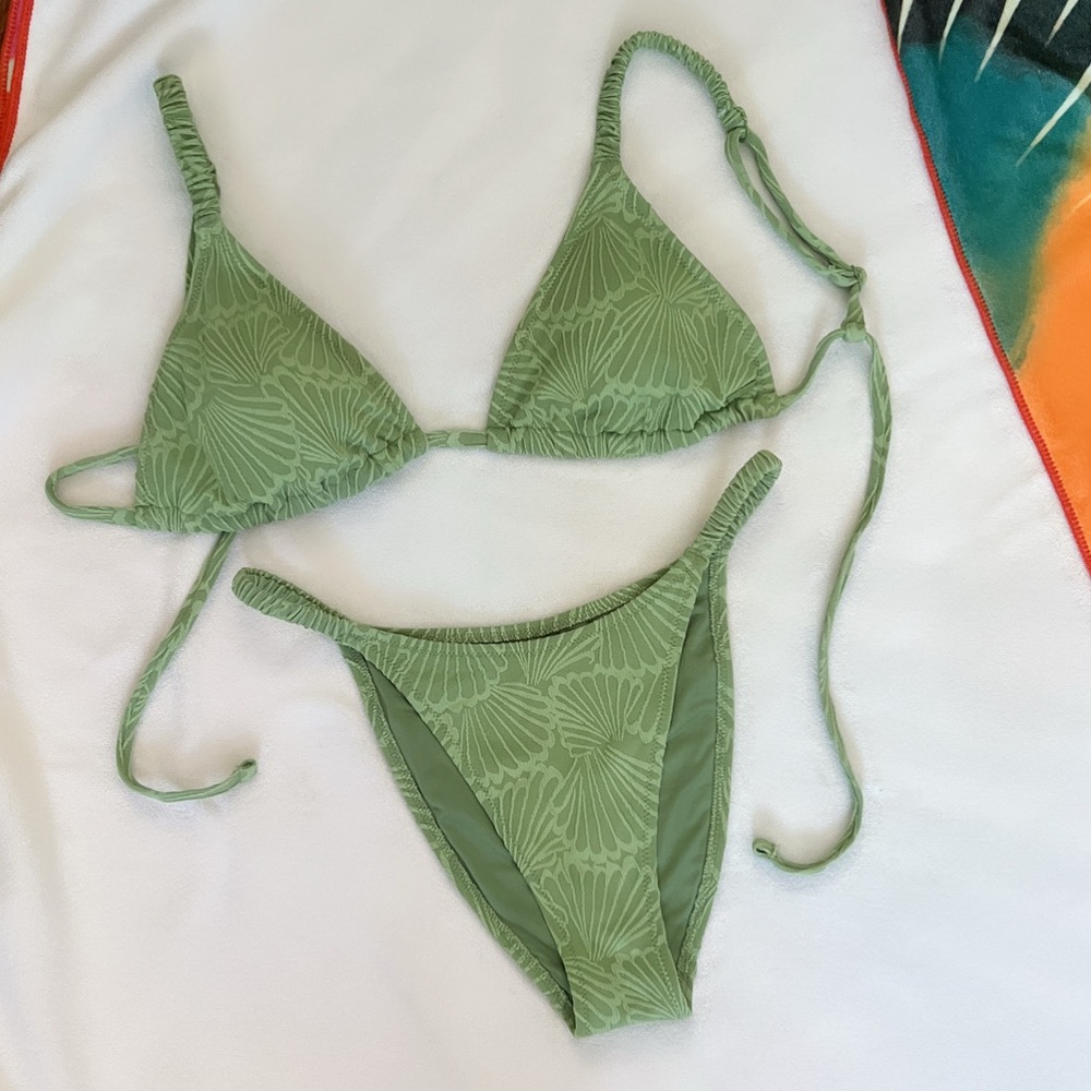 Victoria’s Secret Pink Swimsuit - Medium Top & Small Bottom